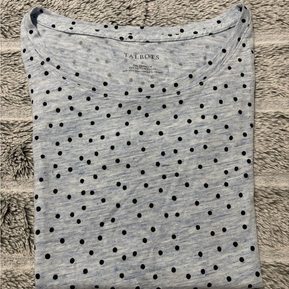 Talbots Blue Short-sleeved shirt with black polka dots and a ruffled hem. Size S - Picture 6 of 7